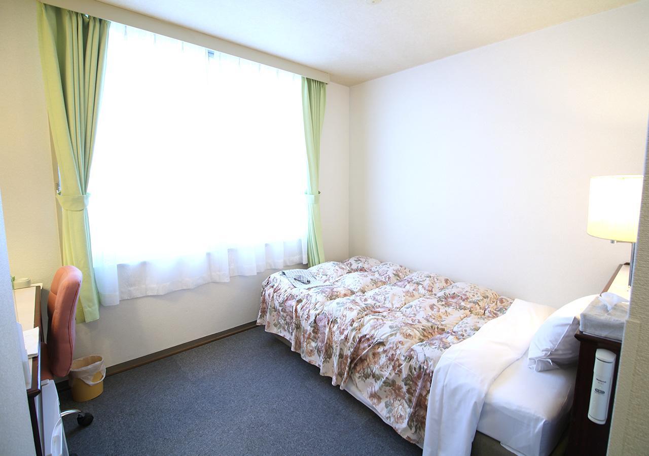 Royal Inn Shinyamaguchi Ekimae Екстер'єр фото